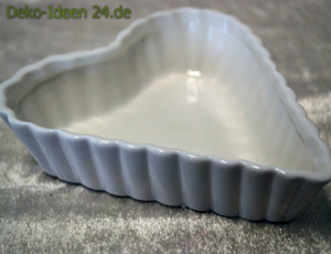 deko-ideen24-blog-hochzeitsdeko-diy-ideen-keramikschale-herz